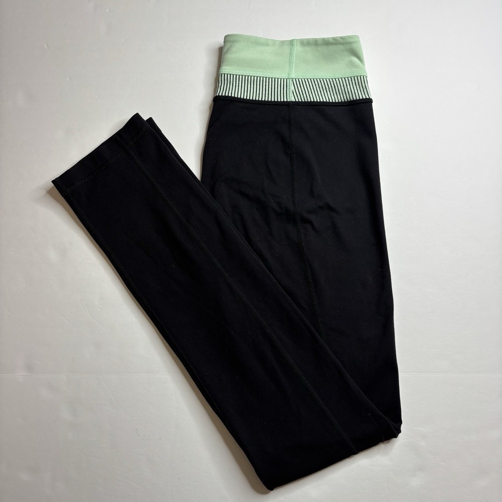 Lululemon Astro Pants Size 8 Medium Mint Green Sea Stripe Waist 33" Leggings